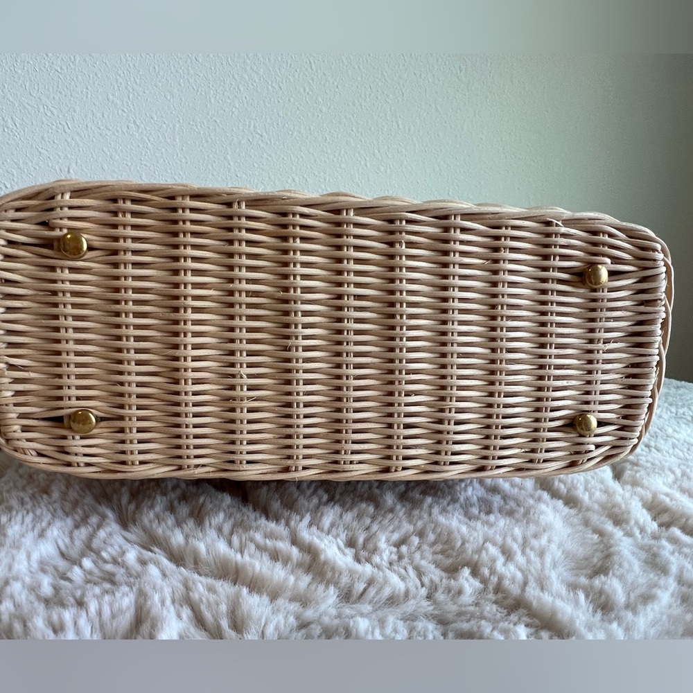 Valentino Garavani VLogo Wicker Top Handle Bag – Straw & Leather Crossbody - Picture 8 of 11